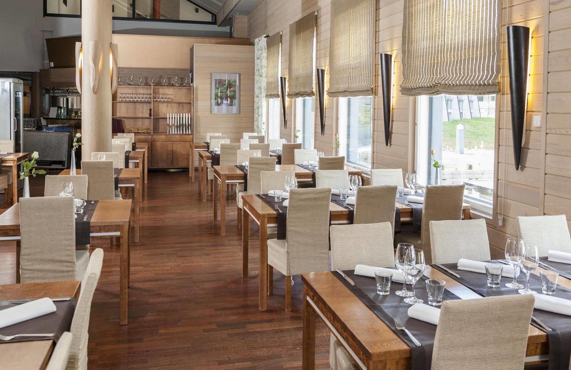 Hotel K5 Levi And K5 Villas Екстер'єр фото