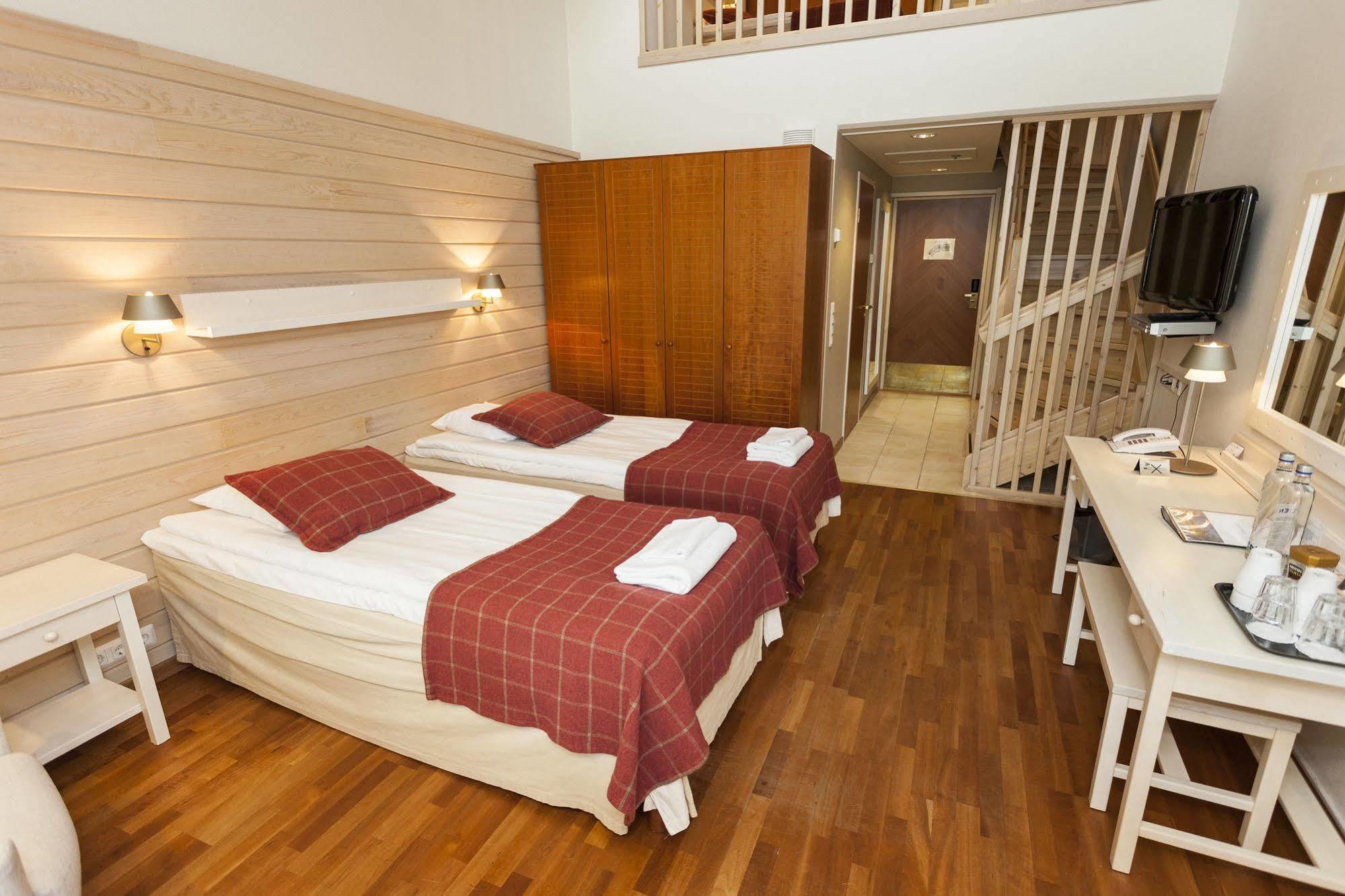 Hotel K5 Levi And K5 Villas Екстер'єр фото